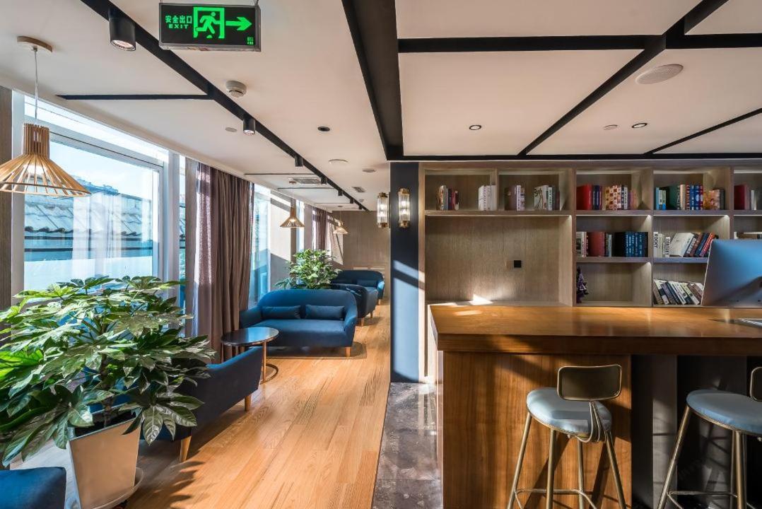 Jingli Hotel Beijing Heshenghui Dajiaoting Subway Station Branch מראה חיצוני תמונה